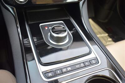 2017 Jaguar XE 25t Premium  4dr Sedan! Rear-Wheel Drive! Back Up Camera! Parking Assist! Selectable Drive Modes! Navigation! Bluetooth Connectivity! Sport-Tuned Suspension! Sunroof! Premium Leather Interior! - Photo 25 - Portland, OR 97266