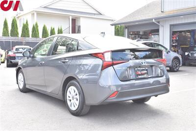 2022 Toyota Prius LE  4dr Hatchback! 54 City MPG! 50 Hwy MPG! EV/ECO/PWR Modes! Back Up Camera! Toyota Safety Sense 2.0! Apple CarPlay! Android Auto! Navi! All Weather Mats! - Photo 2 - Portland, OR 97266