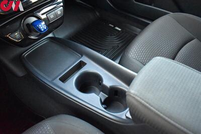 2021 Toyota Prius LE  4dr Hatchback! Excellent MPG! Adaptive Cruise Control! Lane Departure Alert! Lane Tracing Assist! Pre-Collision System w/ Pedestrian Detection! Automatic High Beams! Backup Camera! - Photo 26 - Portland, OR 97266
