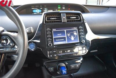 2021 Toyota Prius LE  4dr Hatchback! Excellent MPG! Adaptive Cruise Control! Lane Departure Alert! Lane Tracing Assist! Pre-Collision System w/ Pedestrian Detection! Automatic High Beams! Backup Camera! - Photo 20 - Portland, OR 97266