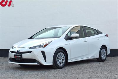 2021 Toyota Prius LE  4dr Hatchback! Excellent MPG! Adaptive Cruise Control! Lane Departure Alert! Lane Tracing Assist! Pre-Collision System w/ Pedestrian Detection! Automatic High Beams! Backup Camera! - Photo 8 - Portland, OR 97266