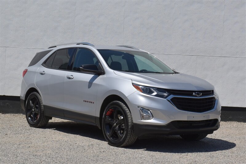 2021 Chevrolet Equinox Premier  4x4! 4dr! SUV! AWD!  Back Up Camera! Lane Departure Assist! Forward Collision Alert! Apple CarPlay! Android Auto! Heated Leather Seats! Power Liftgate!