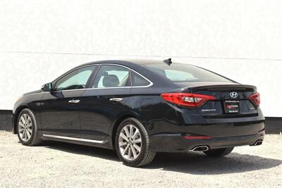 2016 Hyundai SONATA Limited  4dr Sedan! Back up Camera! Blind Spot Assist! Rear Collision Warning! Apple CarPlay! Android Auto! Heated Leather Seats! Sunroof! - Photo 2 - Portland, OR 97266