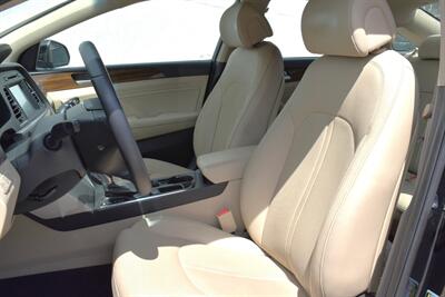 2016 Hyundai SONATA Limited  4dr Sedan! Back up Camera! Blind Spot Assist! Rear Collision Warning! Apple CarPlay! Android Auto! Heated Leather Seats! Sunroof! - Photo 11 - Portland, OR 97266