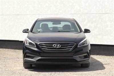2016 Hyundai SONATA Limited  4dr Sedan! Back up Camera! Blind Spot Assist! Rear Collision Warning! Apple CarPlay! Android Auto! Heated Leather Seats! Sunroof! - Photo 7 - Portland, OR 97266