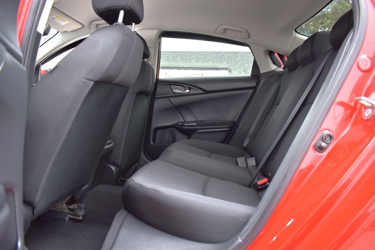 2019 Honda Civic LX 4dr Sedan CVT! 30 City MPG! 38 Hwy MPG! Back up Camera! Collision Mitigation! Lane Keeping Assist! Adaptive Cruise Control! Road Departure Mitigation System! Bluetooth! High Wing Spoiler! - Photo 24 - Portland, OR 97266
