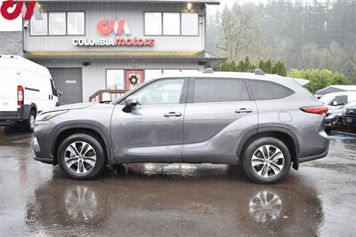 2022 Toyota Highlander Hybrid XLE  AWD 4dr SUV **APPOINTMENT ONLY** Front Heated Leather Seats! Power Liftgate! Remote Start! Smart Device Integration! Blind Spot Monitor! Tow Ready! - Photo 9 - Portland, OR 97266