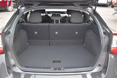 2021 Toyota Prius LE  4dr Hatchback**BY APPOINTMENT ONLY**Back-Up Camera! Park Assist! Lane Assist! 54MPG City! 50MPG Hwy! EV Mode! Bluetooth! All Weather Floor Mats! - Photo 27 - Portland, OR 97266