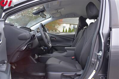 2021 Toyota Prius LE  4dr Hatchback**BY APPOINTMENT ONLY**Back-Up Camera! Park Assist! Lane Assist! 54MPG City! 50MPG Hwy! EV Mode! Bluetooth! All Weather Floor Mats! - Photo 10 - Portland, OR 97266