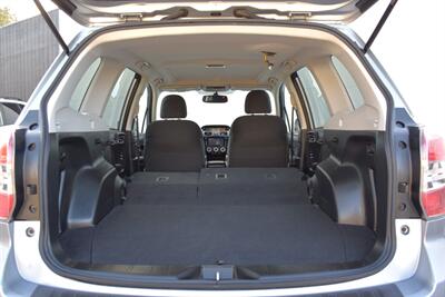 2016 Subaru Forester 2.5i Premium 4dr Wagon CVT! **APPOINTMENT ONLY** Adaptive Cruise Control! Lane Departure Warning! Pre-Collision Braking! Backup Camera! Hill Descent Control! High Ground Clearance! Roof Rails! - Photo 30 - Portland, OR 97266