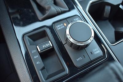 2025 Toyota Tundra TRD Off Road  4x4 4dr CrewMax Cab Pickup SB! Rear Locking Diff! Back Up Camera! Toyota Safety Sense 2.5! Adaptive Cruise Control! Blind Spot Monitor! Apple CarPlay & Android Auto! Tow Package! - Photo 24 - Portland, OR 97266