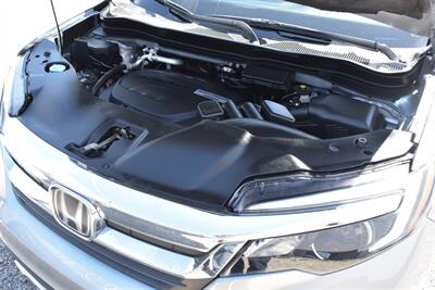 2020 Honda Pilot EX  AWD 4dr SUV! Honda Sensing! Adaptive Cruise Control! Blind Spot Monitoring! Heated Leather Seats! 3rd Row Seating! Power Liftgate! Backup Camera! - Photo 29 - Portland, OR 97266