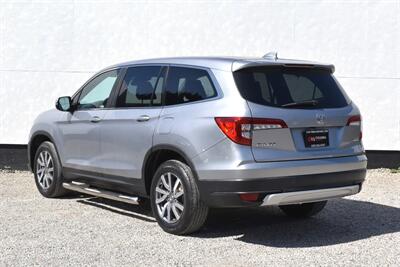 2020 Honda Pilot EX  AWD 4dr SUV! Honda Sensing! Adaptive Cruise Control! Blind Spot Monitoring! Heated Leather Seats! 3rd Row Seating! Power Liftgate! Backup Camera! - Photo 2 - Portland, OR 97266