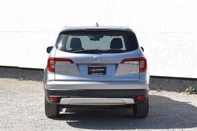 2020 Honda Pilot EX  AWD 4dr SUV! Honda Sensing! Adaptive Cruise Control! Blind Spot Monitoring! Heated Leather Seats! 3rd Row Seating! Power Liftgate! Backup Camera! - Photo 4 - Portland, OR 97266