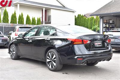 2021 Nissan Altima 2.5 SL  AWD 4dr Sedan w/ProPilot Assist! Blind Spot Monitor! Lane Assist! Back Up Camera! Bluetooth w/Voice Activation! Heated Leather Seats! Heated Steering Wheel! Sunroof! - Photo 2 - Portland, OR 97266