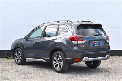 2023 Subaru Forester Limited Sport Utility 4D  Limited 4dr Crossover! X-Mode! EyeSight Safety Tech! Adaptive Cruise Control! Apple CarPlay & Android Auto! Heated Seats! Panoramic Moonroof! Backup Camera! - Photo 2 - Portland, OR 97266