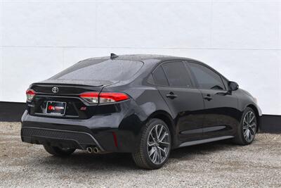 2021 Toyota Corolla SE  4dr Sedan CVT! 31 City MPG! 40 Hwy MPG! Sport Mode! Back Up Camera! Lane Assist! Collision Mitigation! Apple CarPlay! Android Auto! All Weather Mats! - Photo 5 - Portland, OR 97266
