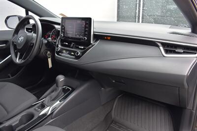 2021 Toyota Corolla SE  4dr Sedan CVT! 31 City MPG! 40 Hwy MPG! Sport Mode! Back Up Camera! Lane Assist! Collision Mitigation! Apple CarPlay! Android Auto! All Weather Mats! - Photo 12 - Portland, OR 97266