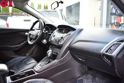 2016 Ford Focus SE  4dr Hatchback Back-Up Cam! Heated Leather Seats & Steering Wheel! Bluetooth! Remote keyless entry! - Photo 11 - Portland, OR 97266