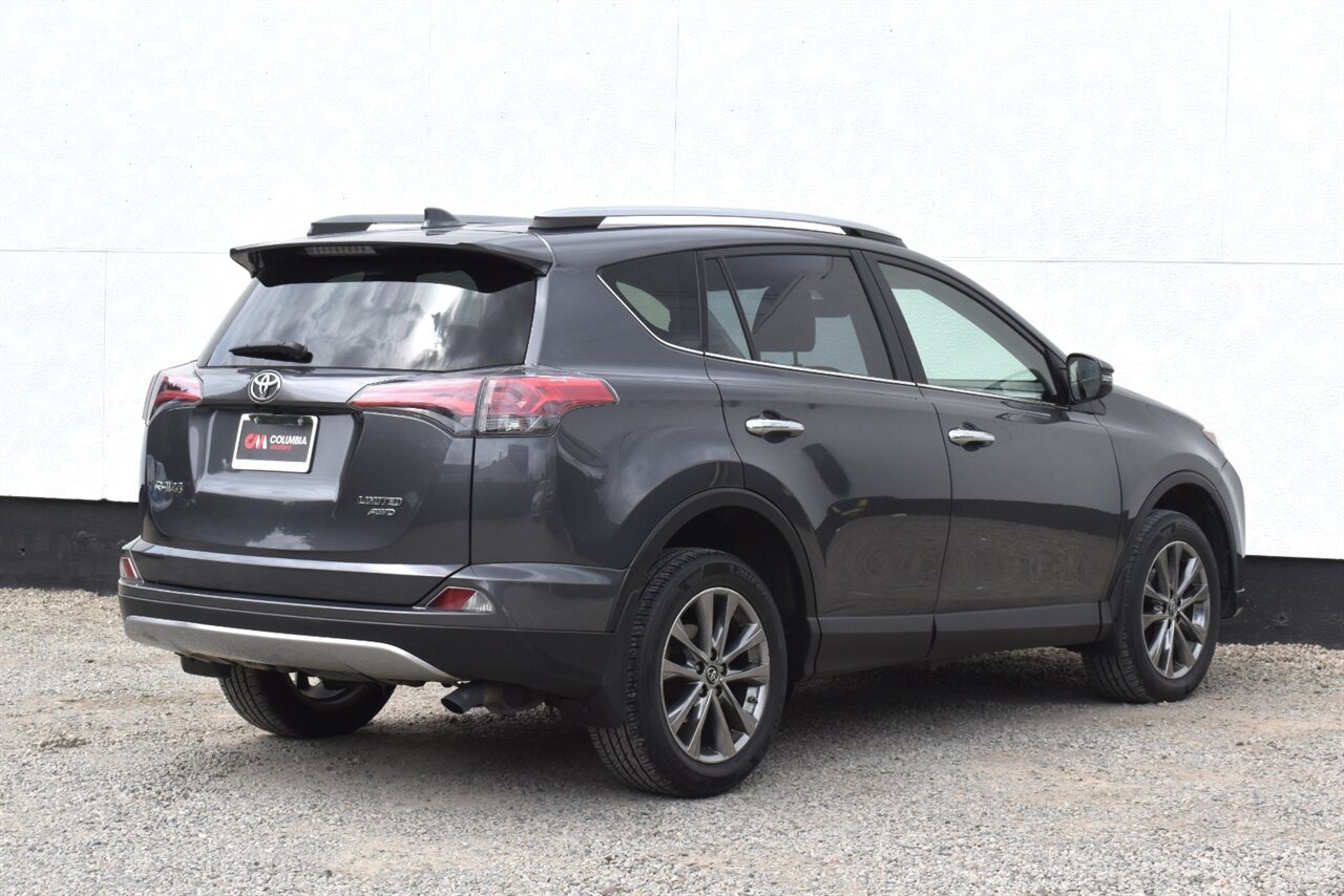 2018 Toyota RAV4 Limited AWD 4dr SUV! Back Up Camera! Lane Departure Alert! Blind Spot Monitor! Navigation! Bluetooth Connectivity! Eco & Sport Modes! Heated Leather Seats! Sunroof! - Photo 5 - Portland, OR 97266