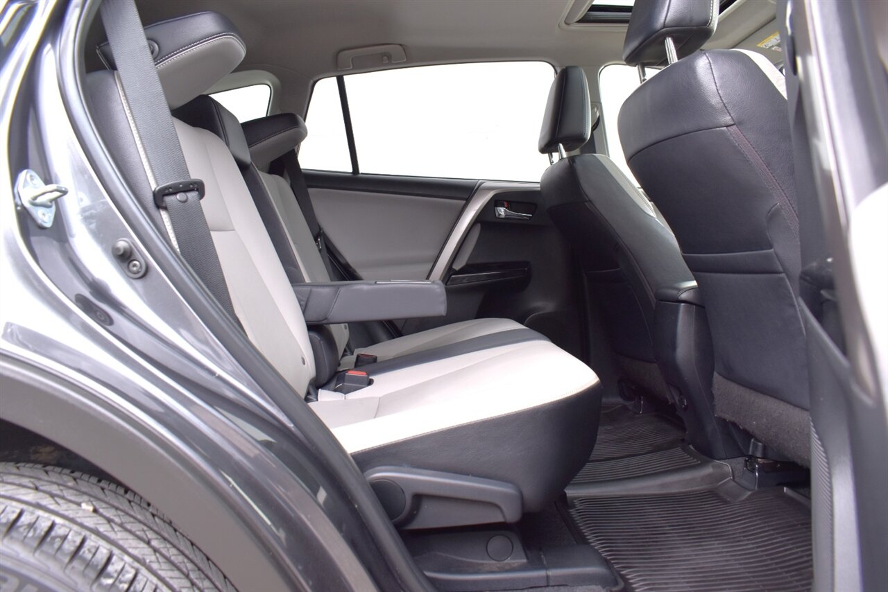2018 Toyota RAV4 Limited AWD 4dr SUV! Back Up Camera! Lane Departure Alert! Blind Spot Monitor! Navigation! Bluetooth Connectivity! Eco & Sport Modes! Heated Leather Seats! Sunroof! - Photo 30 - Portland, OR 97266