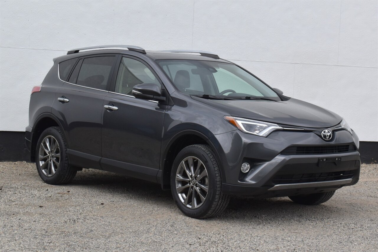 2018 Toyota RAV4 Limited AWD's photo