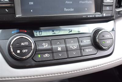 2018 Toyota RAV4 Limited AWD 4dr SUV! Back Up Camera! Lane Departure Alert! Blind Spot Monitor! Navigation! Bluetooth Connectivity! Eco & Sport Modes! Heated Leather Seats! Sunroof! - Photo 26 - Portland, OR 97266