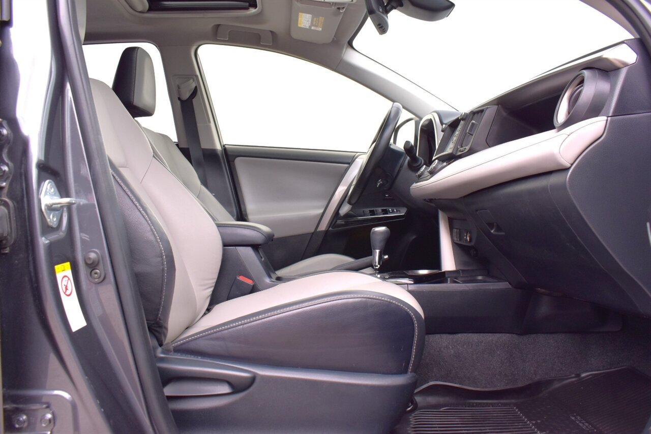2018 Toyota RAV4 Limited AWD 4dr SUV! Back Up Camera! Lane Departure Alert! Blind Spot Monitor! Navigation! Bluetooth Connectivity! Eco & Sport Modes! Heated Leather Seats! Sunroof! - Photo 31 - Portland, OR 97266