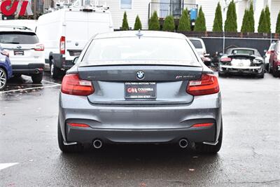 2016 BMW M235i xDrive  AWD M235i xDrive 2dr Coupe Sports Leather Heated Seats! Navigation! Bluetooth! Sport & Eco Pro Modes! Back-Up Cam! Smart-Phone Interface! - Photo 4 - Portland, OR 97266