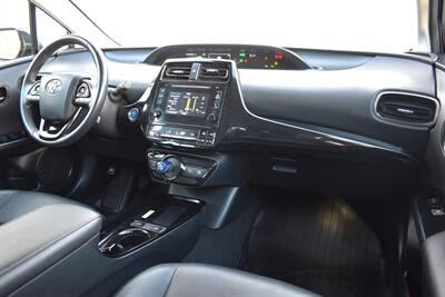 2019 Toyota Prius XLE AWD-e  4dr Hatchback! oyota Safety Sense! Adaptive Cruise Control! Lane Departure Alert w/ Steering Assist! Pre-Collision System w/ Pedestrian Detection! Blind Spot Monitor! - Photo 12 - Portland, OR 97266