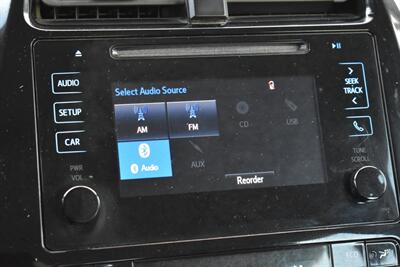 2019 Toyota Prius XLE AWD-e  4dr Hatchback! oyota Safety Sense! Adaptive Cruise Control! Lane Departure Alert w/ Steering Assist! Pre-Collision System w/ Pedestrian Detection! Blind Spot Monitor! - Photo 21 - Portland, OR 97266