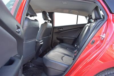 2019 Toyota Prius XLE AWD-e  4dr Hatchback! oyota Safety Sense! Adaptive Cruise Control! Lane Departure Alert w/ Steering Assist! Pre-Collision System w/ Pedestrian Detection! Blind Spot Monitor! - Photo 26 - Portland, OR 97266