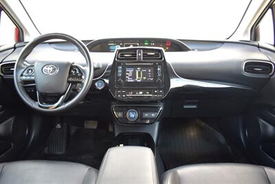 2019 Toyota Prius XLE AWD-e  4dr Hatchback! oyota Safety Sense! Adaptive Cruise Control! Lane Departure Alert w/ Steering Assist! Pre-Collision System w/ Pedestrian Detection! Blind Spot Monitor! - Photo 13 - Portland, OR 97266