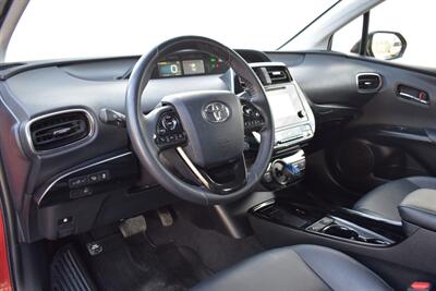 2019 Toyota Prius XLE AWD-e  4dr Hatchback! oyota Safety Sense! Adaptive Cruise Control! Lane Departure Alert w/ Steering Assist! Pre-Collision System w/ Pedestrian Detection! Blind Spot Monitor! - Photo 6 - Portland, OR 97266