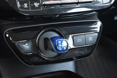 2019 Toyota Prius XLE AWD-e  4dr Hatchback! oyota Safety Sense! Adaptive Cruise Control! Lane Departure Alert w/ Steering Assist! Pre-Collision System w/ Pedestrian Detection! Blind Spot Monitor! - Photo 23 - Portland, OR 97266