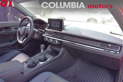 2022 Honda Civic Sport Touring  4dr Hatchback CVT! 30 City MPG! 37 Hwy MPG! Back Up Cam! Blind Spot Monitor! Parking Assist! Bluetooth! Econ & Sport Drive Modes! Navi! Heated Leather Seats! Bose Sound! - Photo 11 - Portland, OR 97266