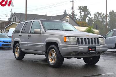 1997 Jeep Grand Cherokee Limited 4dr Limited 4WD SUV! Cruise Control! Heated Leather Seats! 4H & 4L! Power Seats! Roof Rack! Full Size Spare Wheel! Tow Hitch! - Photo 1 - Portland, OR 97266