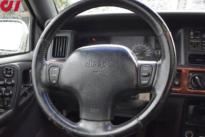 1997 Jeep Grand Cherokee Limited 4dr Limited  4WD SUV! Cruise Control! Heated Leather Seats! 4H & 4L! Power Seats! Roof Rack! Full Size Spare Wheel! Tow Hitch! - Photo 14 - Portland, OR 97266