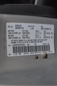 1997 Jeep Grand Cherokee Limited 4dr Limited 4WD SUV! Cruise Control! Heated Leather Seats! 4H & 4L! Power Seats! Roof Rack! Full Size Spare Wheel! Tow Hitch! - Photo 25 - Portland, OR 97266