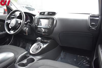 2018 Kia Soul +  4dr Crossover! Back Up Camera! Eco & Sport Drive Modes! Apple CarPlay! Android Auto! Wi-Fi Hotspot! Trunk Cargo Cover! Thule Roof-Basket! - Photo 11 - Portland, OR 97266