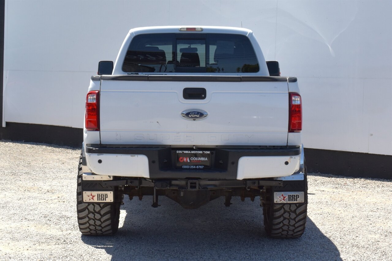 2013 Ford F-250 Super Duty Lariat 4X4 4dr Crew Cab 8 ft. Long Bed Pickup! Back Up Camera! Parking Assist! 2H, 4H & 4L Drive Modes! Tow Package! Running Boards! Heated & Ventilated Leather Seats! Bluetooth Connectivity! - Photo 4 - Portland, OR 97266