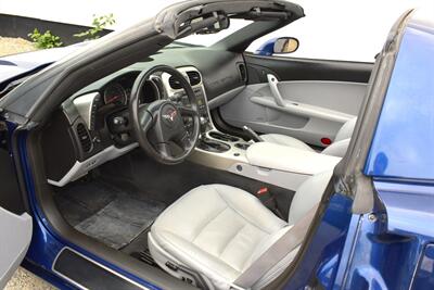 2005 Chevrolet Corvette  2dr Coupe! RWD Performance! Removable Targa Top! Leather Interior! Sport-Tuned Suspension! Heads-Up Display! Bose Premium Audio System! Heated Leather Seats! - Photo 6 - Portland, OR 97266