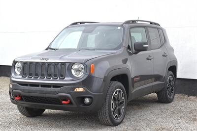 2016 Jeep Renegade Trailhawk Sport Utility  4dr SUV! Active Drive Low 4x4! Trail Rated! Selec-Terrain! Hill Descent Control! Stability Control! ABS Brakes! Backup Camera! Skid Plates! Tow Hooks! - Photo 8 - Portland, OR 97266