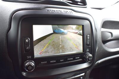 2016 Jeep Renegade Trailhawk Sport Utility  4dr SUV! Active Drive Low 4x4! Trail Rated! Selec-Terrain! Hill Descent Control! Stability Control! ABS Brakes! Backup Camera! Skid Plates! Tow Hooks! - Photo 22 - Portland, OR 97266