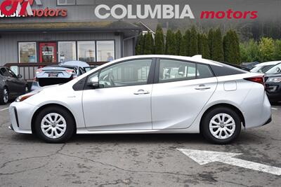 2022 Toyota Prius L Eco 4dr Hatchback 51 City MPG! 47 Hwy MPG! Toyota Safety Sense 2.0! EV, ECO, & POWER Modes! Back Up Camera! Bluetooth w/Voice Activation! - Photo 9 - Portland, OR 97266