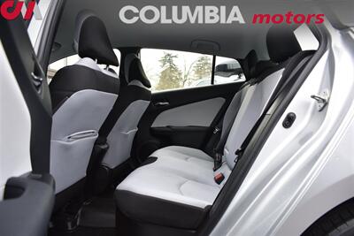 2022 Toyota Prius L Eco 4dr Hatchback 51 City MPG! 47 Hwy MPG! Toyota Safety Sense 2.0! EV, ECO, & POWER Modes! Back Up Camera! Bluetooth w/Voice Activation! - Photo 22 - Portland, OR 97266