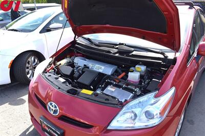2011 Toyota Prius Four 4dr Hatchback 44 City MPG! 40 Hwy MPG! Bluetooth w/Voice Activation! EV, ECO, PWR Modes! Roof-Rack! JBL Speakers! Leather Heated Seats! Hitch Insert! - Photo 28 - Portland, OR 97266