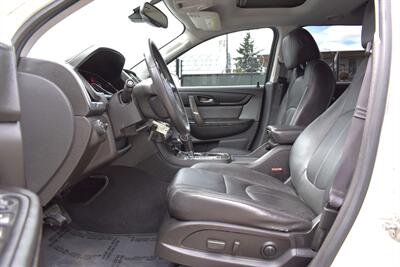 2015 GMC Acadia SLT-1 AWD 4dr SUV! 3rd Row Seats! Back Up Camera! Lane Assist! Collision Mitigation! Navigation! Bluetooth! Heated Leather Seats! Sunroof! Powered Liftgate! Roof-Rails! - Photo 10 - Portland, OR 97266