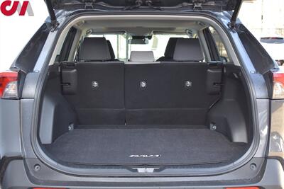 2019 Toyota RAV4 Hybrid XLE  AWD 4dr SUV**BY APPOINTMENT ONLY**Back-Up Camera! Adaptive Cruise Control! Bluetooth! EV/Eco/Sport/Normal/Trail Modes! Heated Seats! Sunroof! Power Liftgate! - Photo 28 - Portland, OR 97266