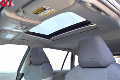 2019 Toyota RAV4 Hybrid XLE  AWD 4dr SUV**BY APPOINTMENT ONLY**Back-Up Camera! Adaptive Cruise Control! Bluetooth! EV/Eco/Sport/Normal/Trail Modes! Heated Seats! Sunroof! Power Liftgate! - Photo 19 - Portland, OR 97266